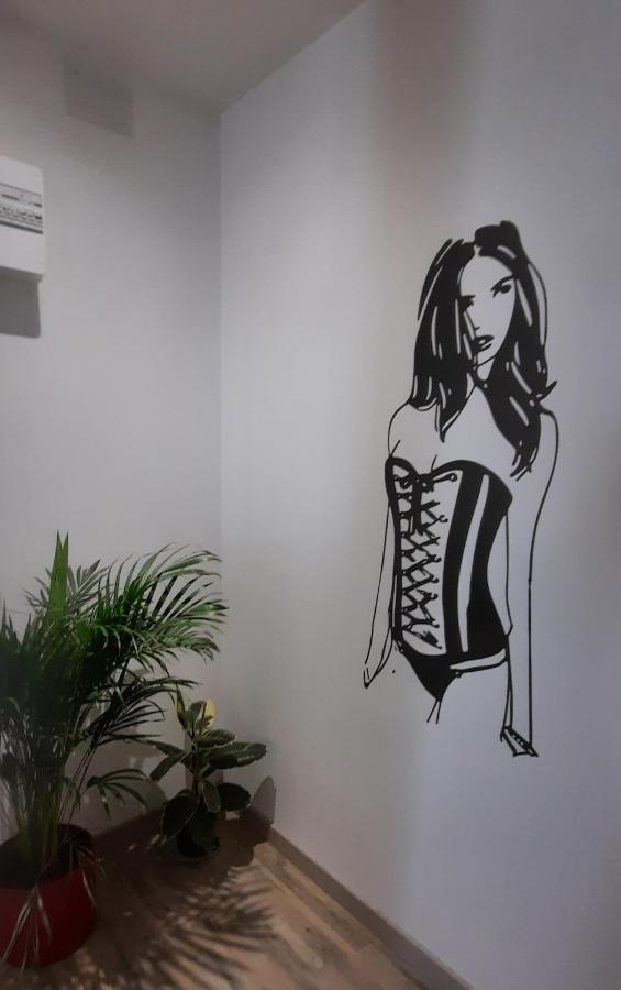 Nuit Insolite-Room Love Saint-Germain  Eksteriør billede