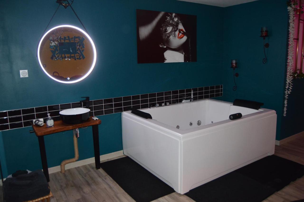 Nuit Insolite-Room Love Saint-Germain  Eksteriør billede