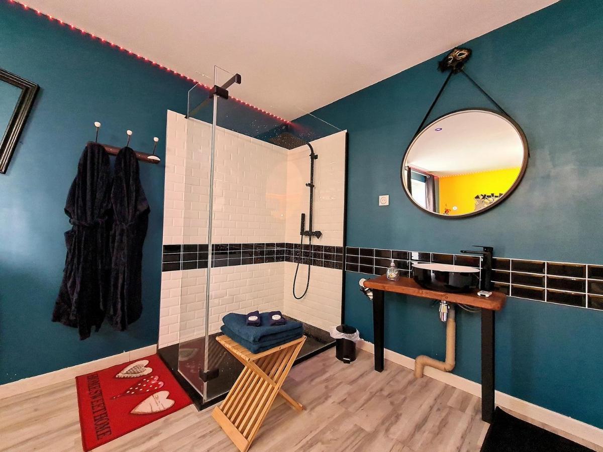 Nuit Insolite-Room Love Saint-Germain  Eksteriør billede